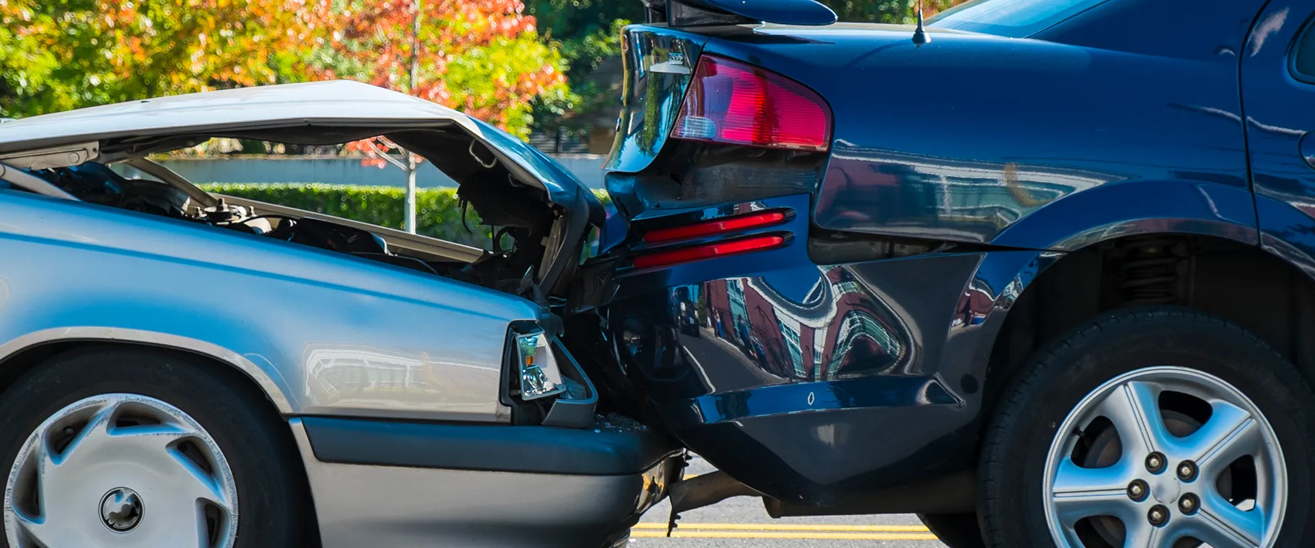 Front End & Windshield Repair near Garden City, NY